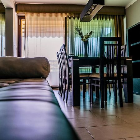 Sunset Apartments Podstrana Bagian luar foto